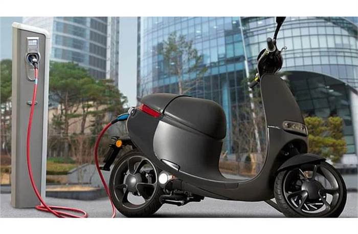 EV scooter charging